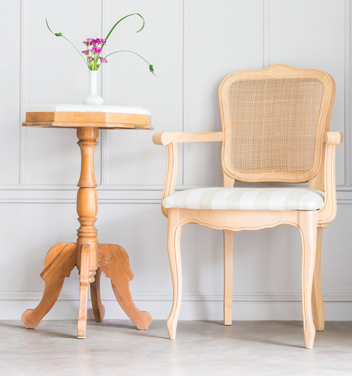 CONSIGNMENT SHOPS: The Art of Buying and Selling Pre-Loved Goods