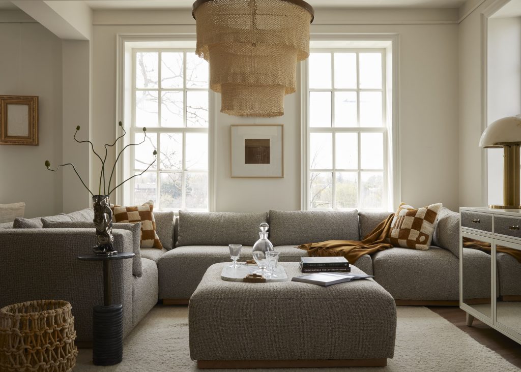 Autumnal Glow: Interior Designs For A Warm and Plush Season